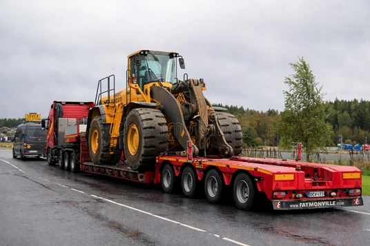 Flatbed Trucking Services